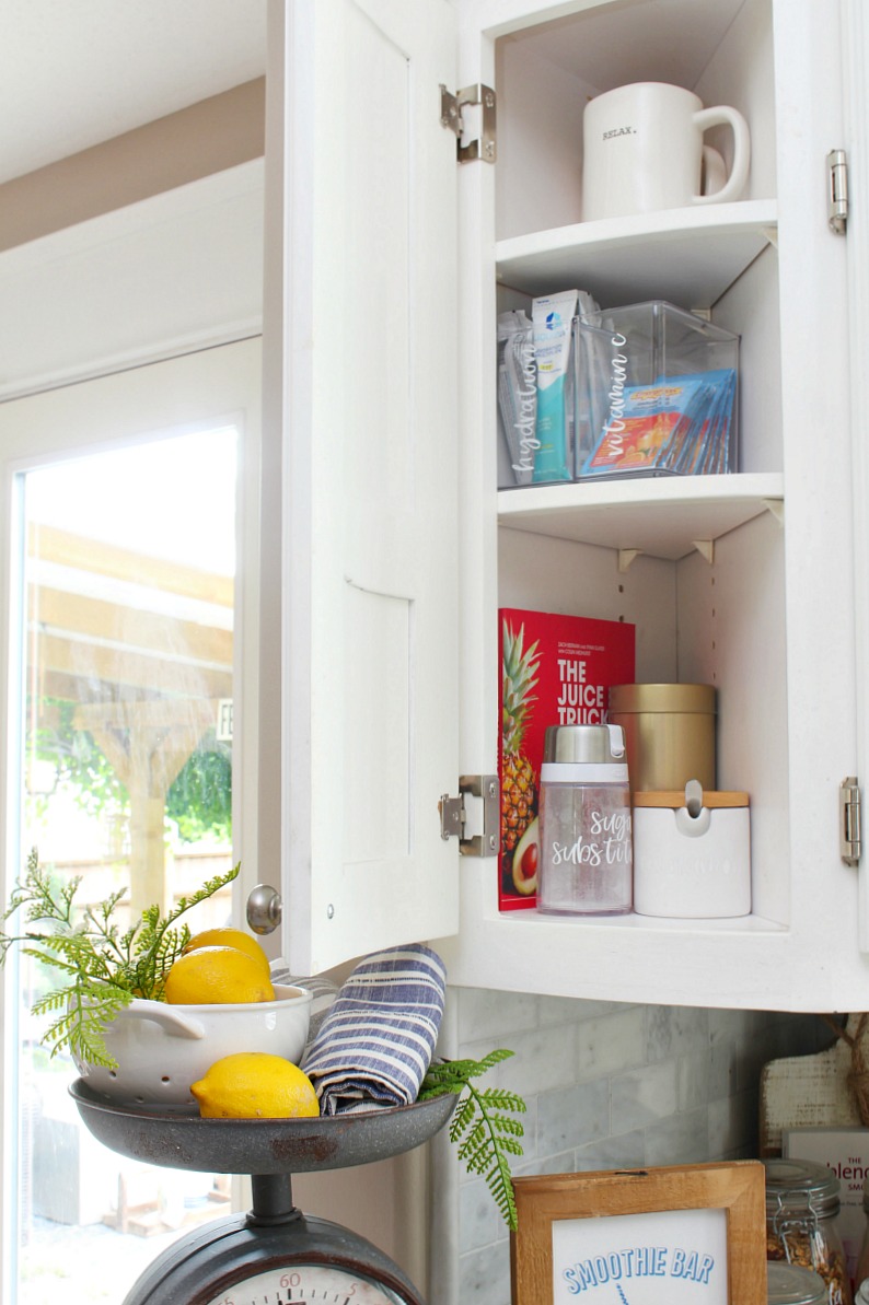 Kitchen Organization Ideas: Corner Cabinet