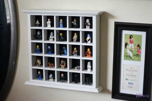 40 LEGO Minifigures Wall Display Cabinet