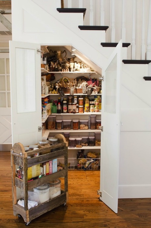 How to store pantry staples for a more organised and stylish space