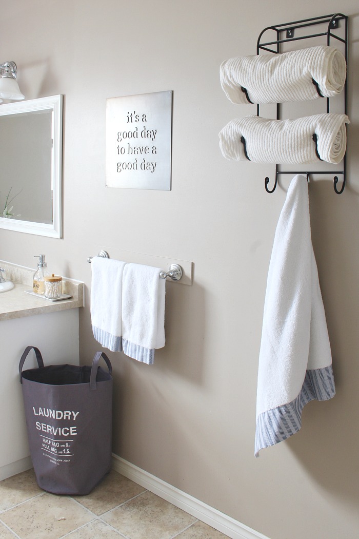 7 Incredible Bathroom Organization Ideas to Help You Declutter
