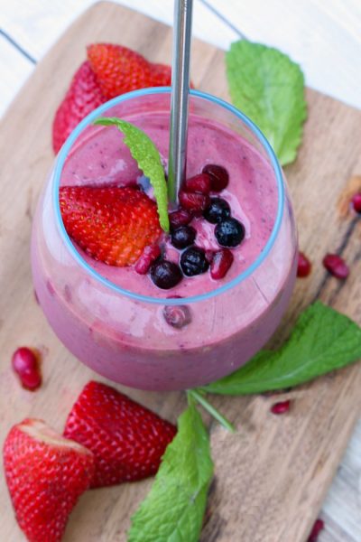 Berry Green Smoothie - Clean and Scentsible