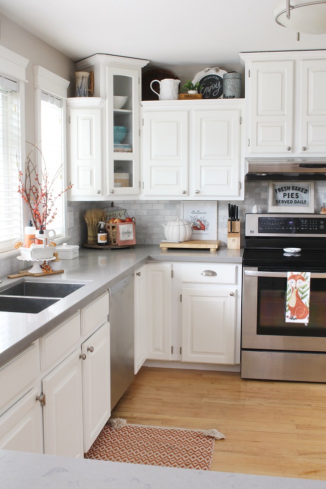 Fall Home Decor : Fall Kitchen Decorating Ideas - Pink Peppermint Design