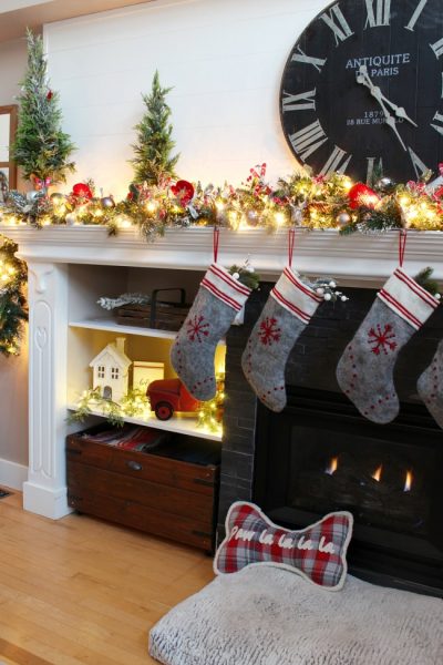 How to Decorate a Christmas Mantel - Clean and Scentsible