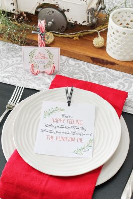 Christmas Printables - Free Printable Christmas Place Cards - Clean and ...