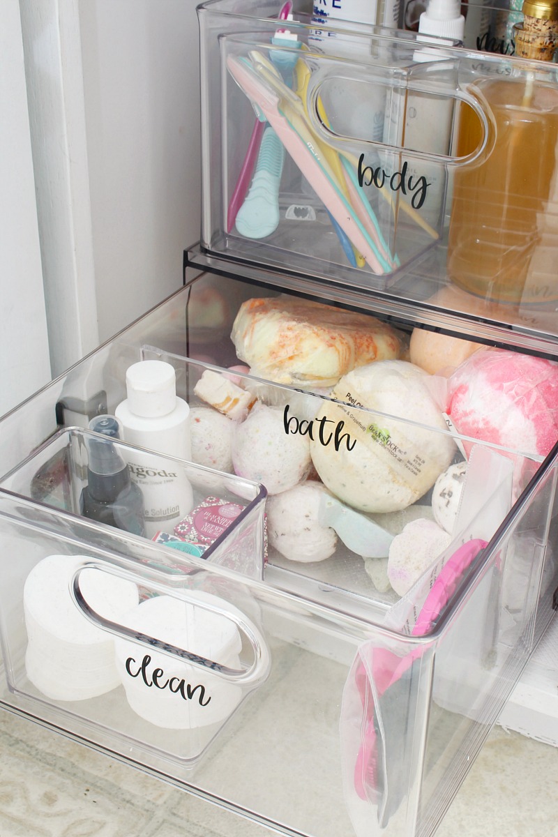 https://www.cleanandscentsible.com/wp-content/uploads/2020/04/Bathroom-organizer-ideas-Clean-and-Scentsible.jpg