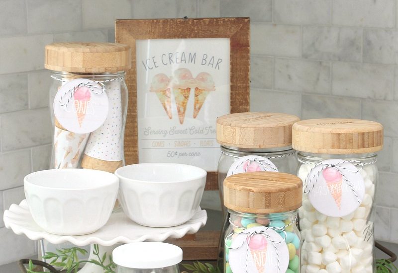 Ice cream sundae bar with free printables.