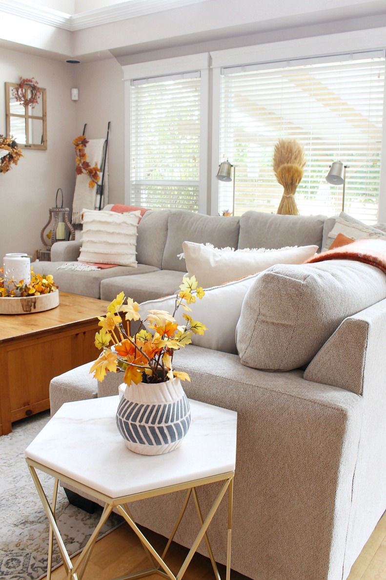 Cozy Fall Living Room Decor - Clean and Scentsible