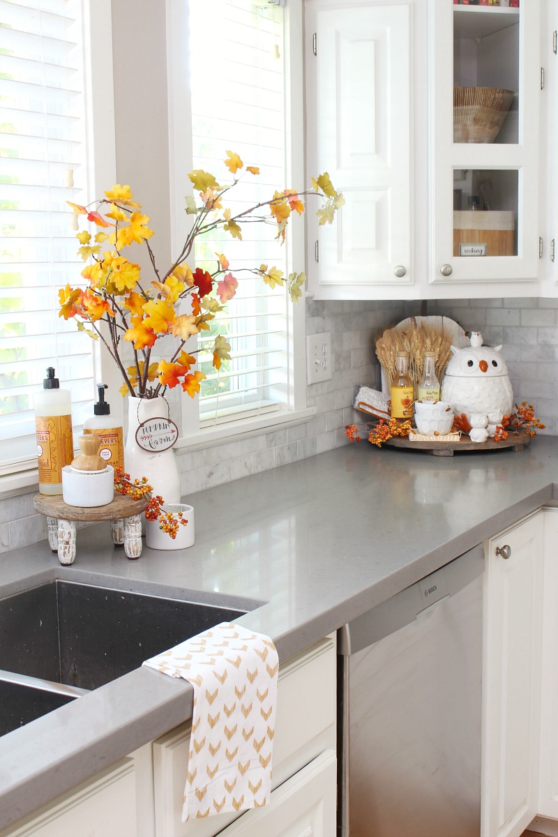 Fall Kitchen Decor 1 Clean And Scentsible 