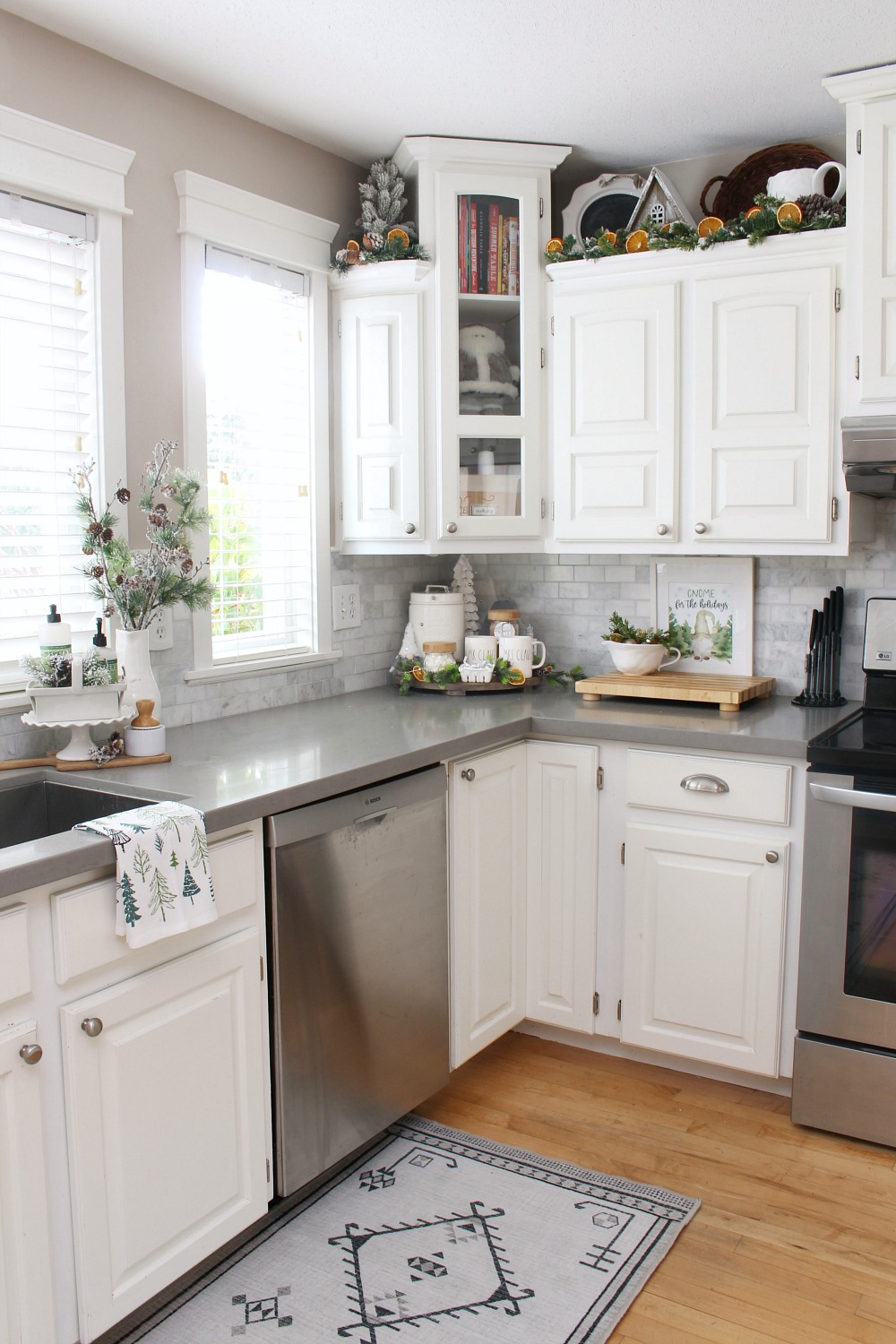CLASSIC + CHIC SPRING KITCHEN DECOR - CITRINELIVING