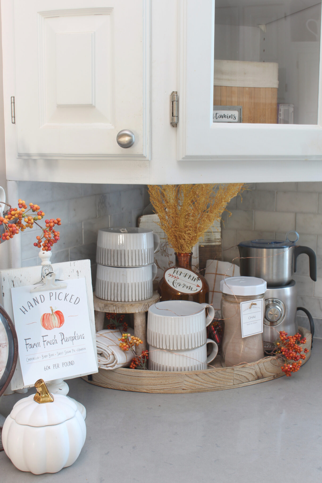 Fall Decor for the Kitchen - Clean and Scentsible