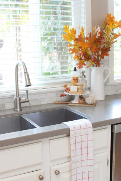 Fall Decor for the Kitchen - Clean and Scentsible