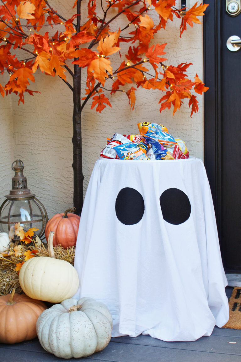 DIY Ghost Halloween Candy Holder - Clean and Scentsible